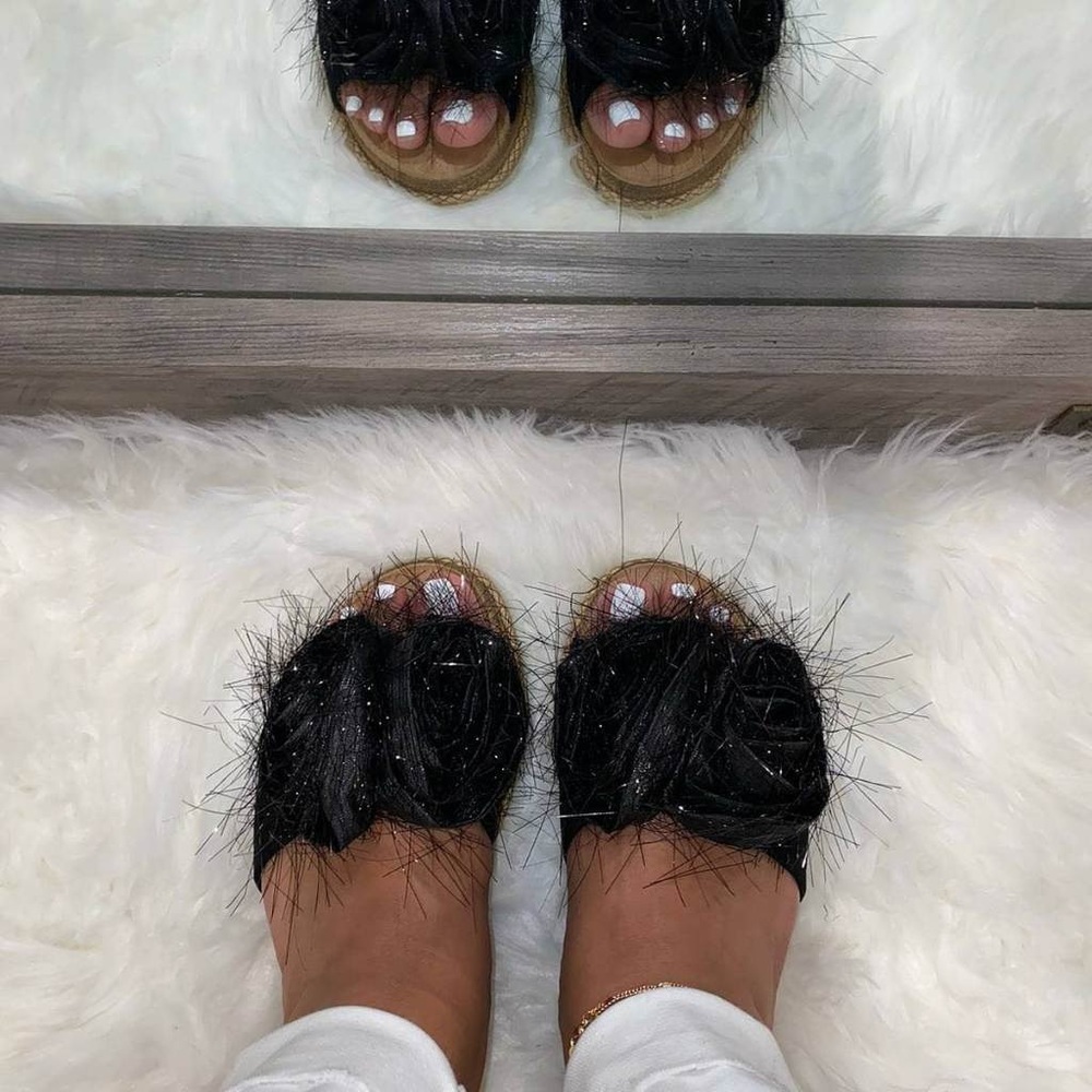 Sandals and slides